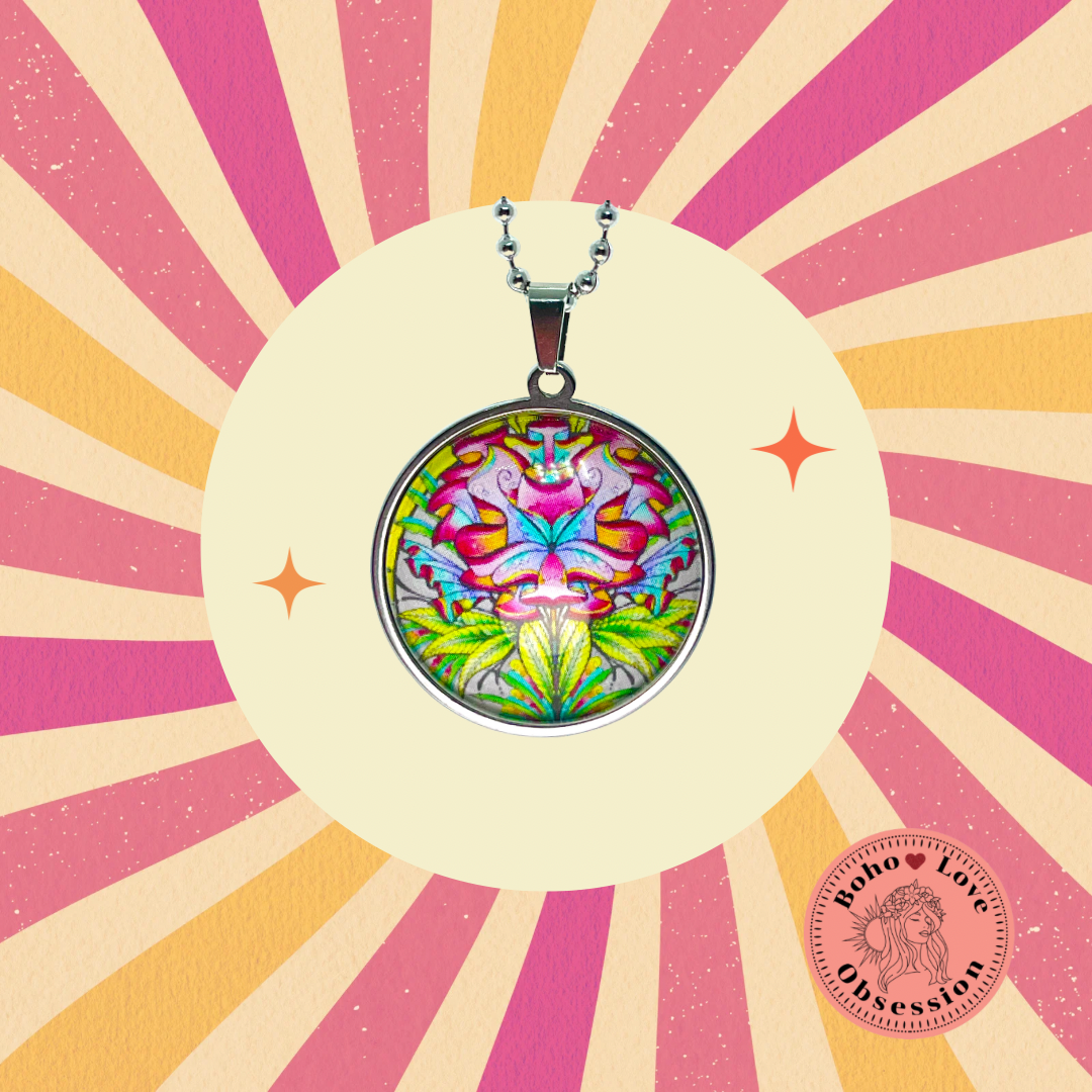 Green Goddess Big Round Necklace
