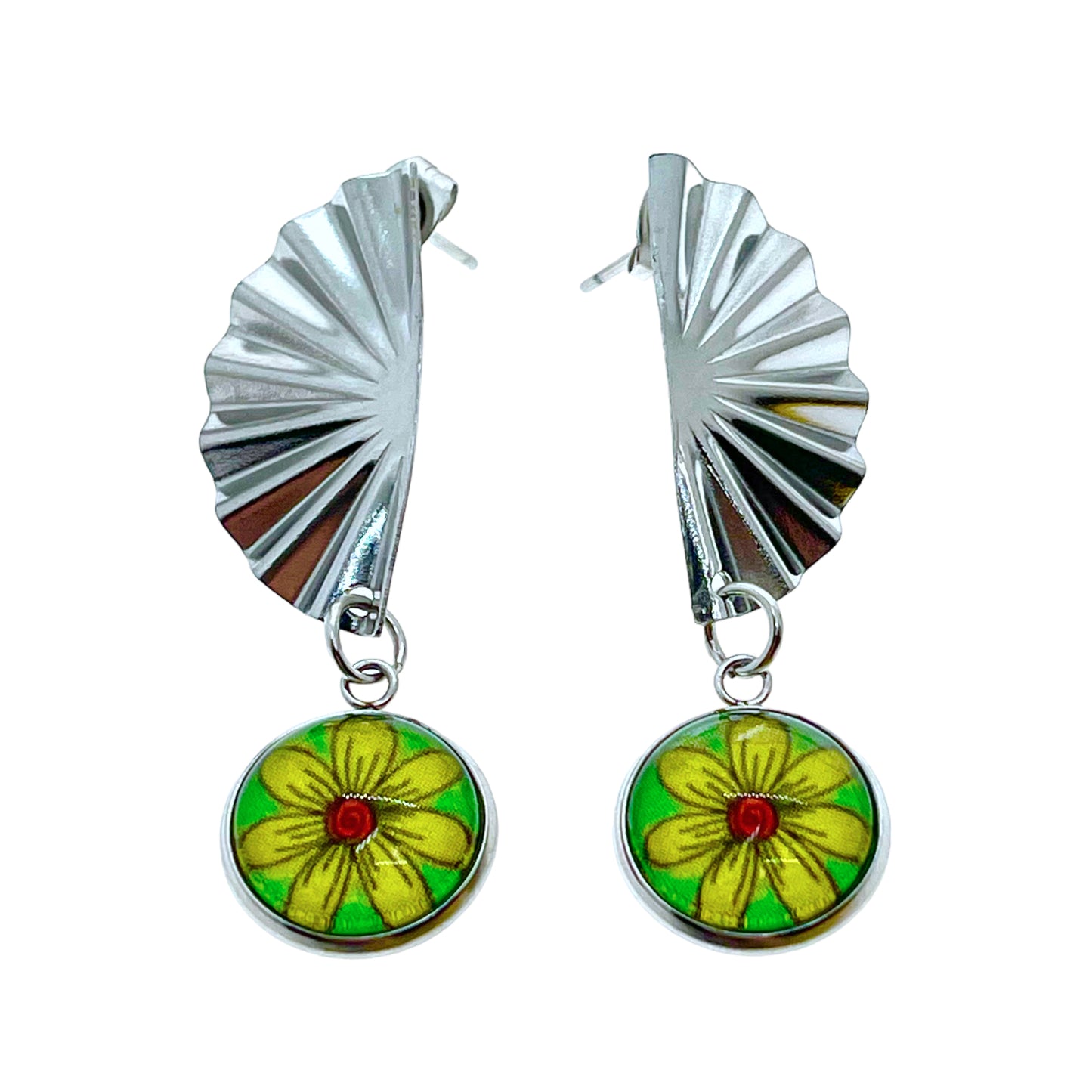 Buttercup Daisy Fan Earrings