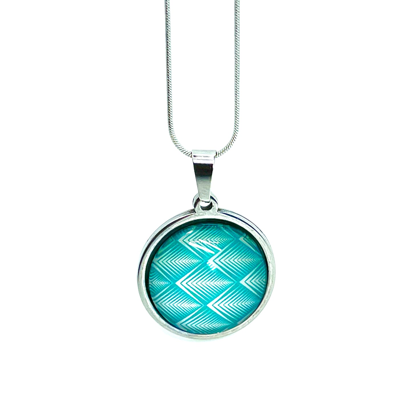Sky Blue Diamond Small Round Necklace