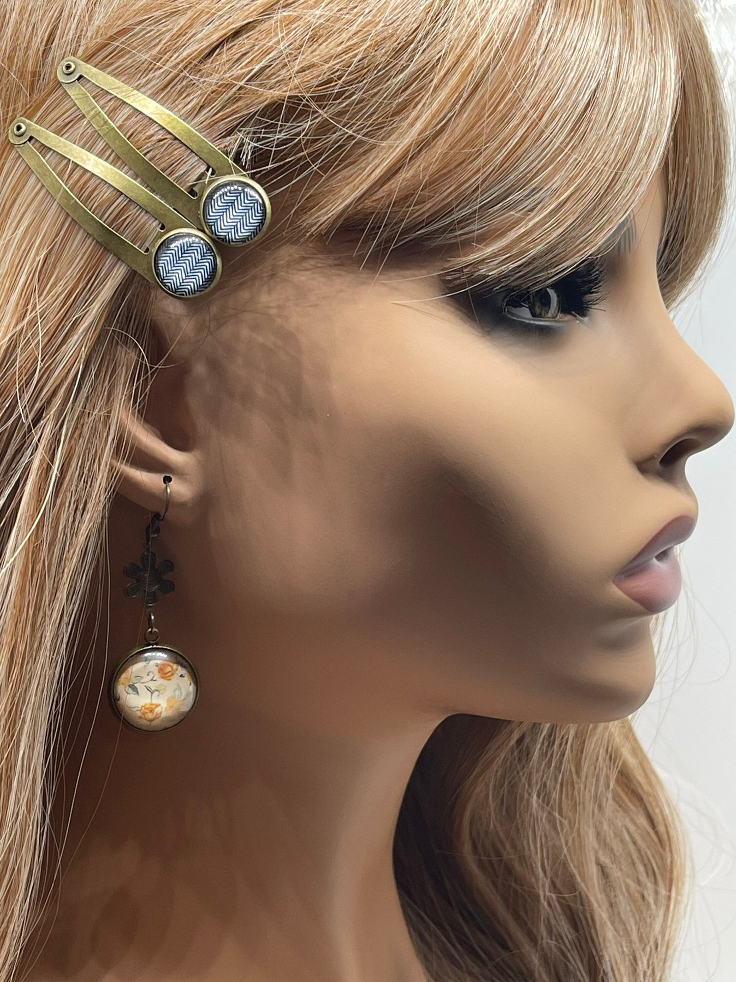 Mellow Yellow Dangles|Yellow Flower Cabochon Earrings|Gifts for her Mom Sister Grandma Cousin Wife Aunt| BohoLoveObsession