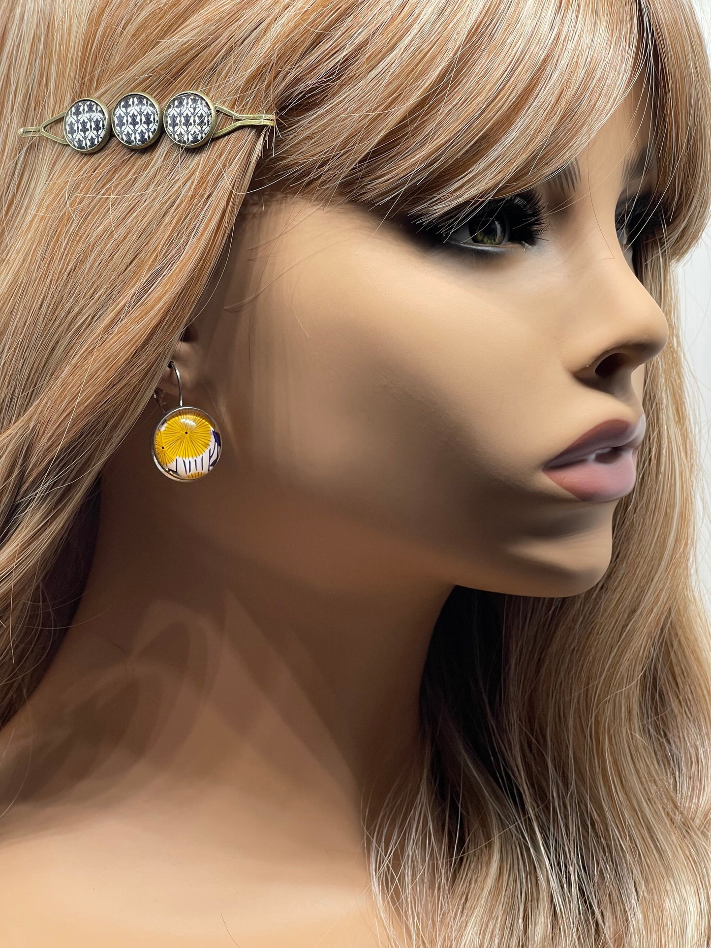 Sunny Flowers Lever-back Earrings|Stainless Steel Cabochon Earrings|Gifts for her Mom Sister Wife Aunt Daughter| BohoLoveObsession