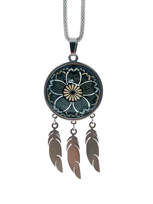 Dreamy Daisy Feather Dreamcatcher Necklace, Retro Mystical Accessory, Hippie Bohemian Jewelry, Unique Retro Chain, BohoLoveObsession